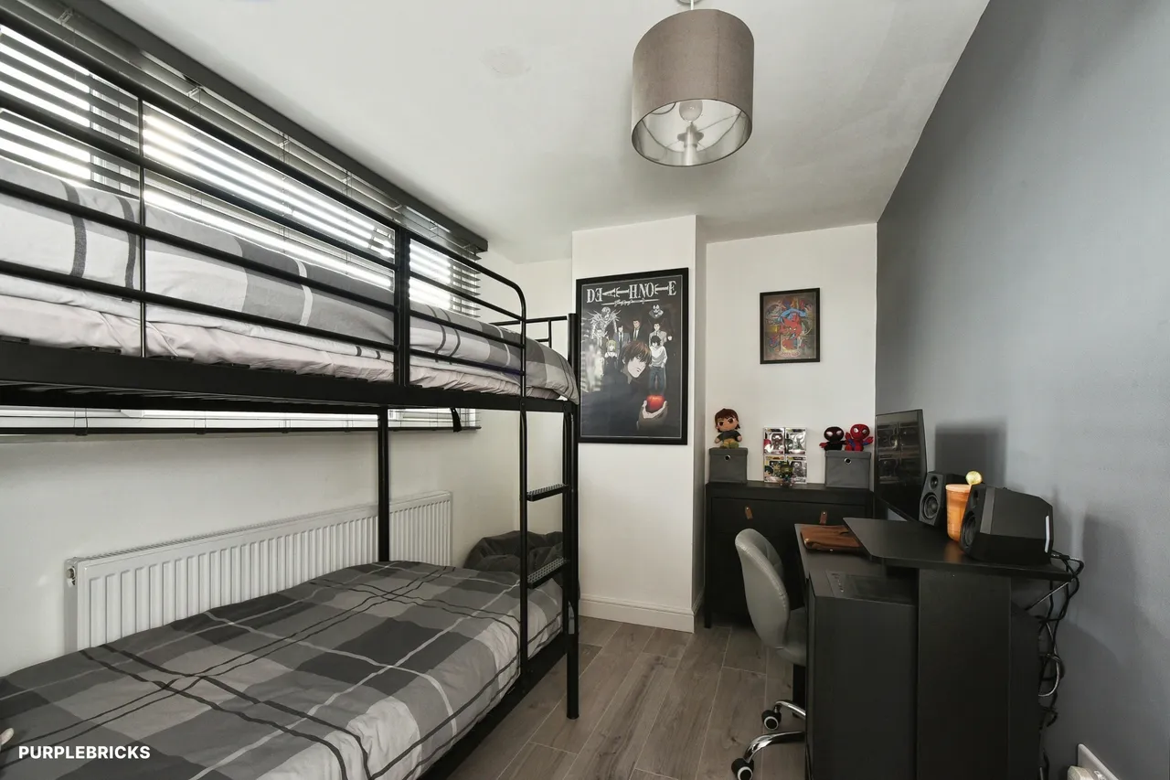 Duchess Way, Swindon, SN2, photo 11