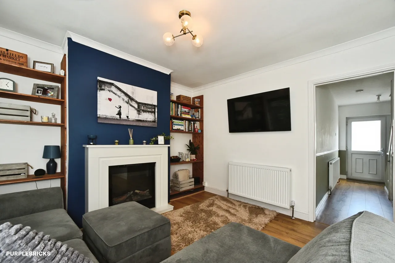 Duchess Way, Swindon, SN2, photo 4