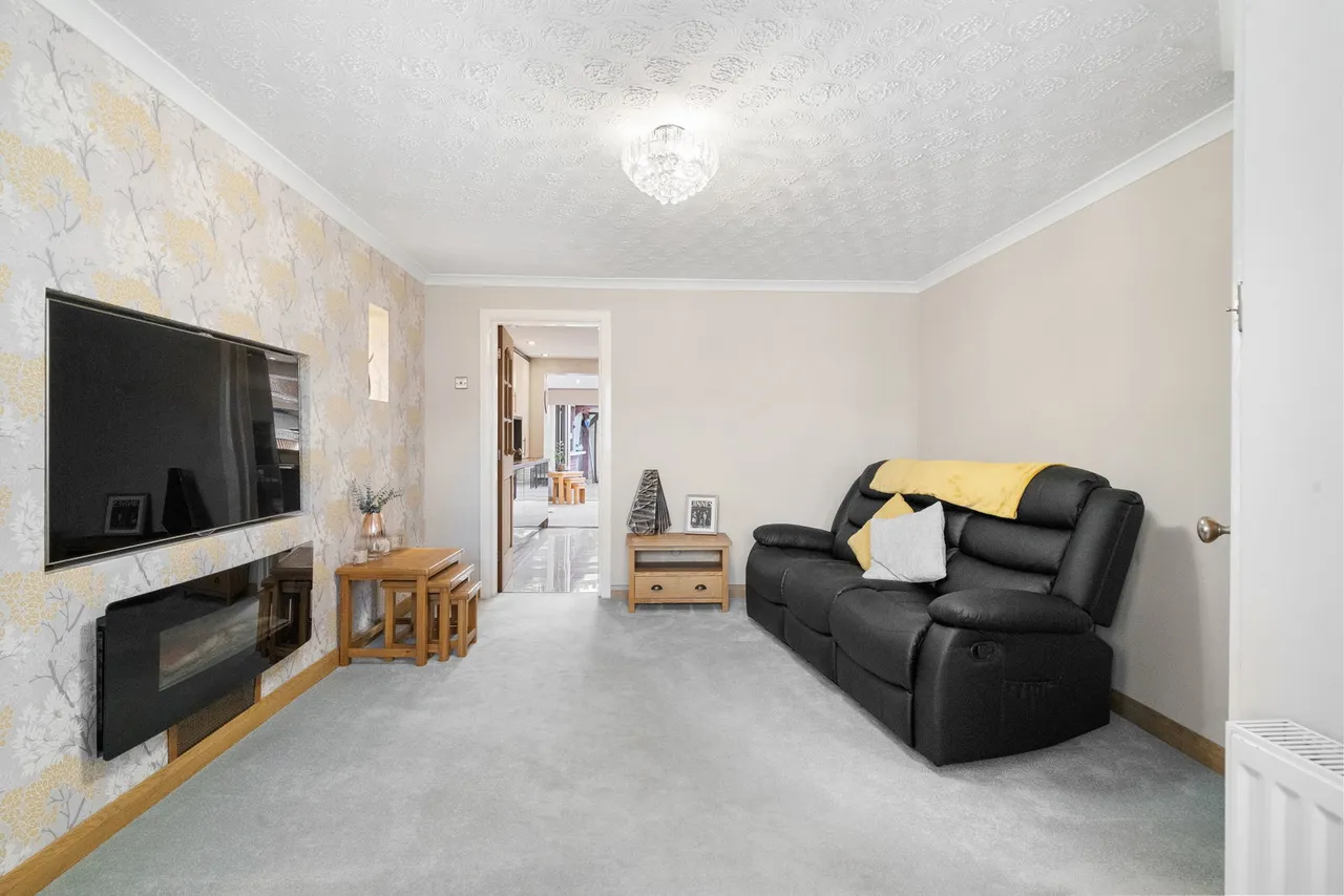Cornforth Way, Widnes, WA8, photo 8