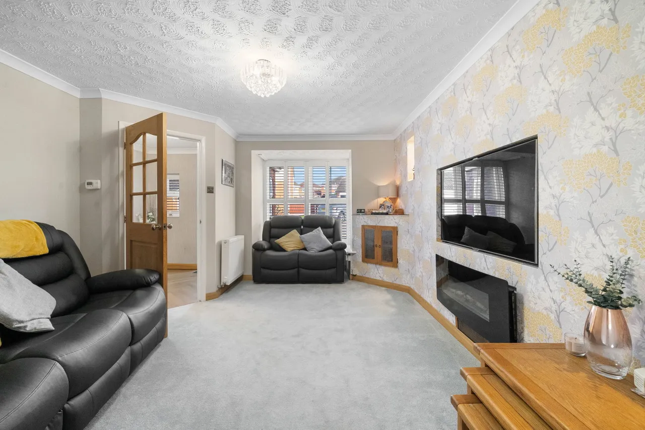Cornforth Way, Widnes, WA8, photo 10