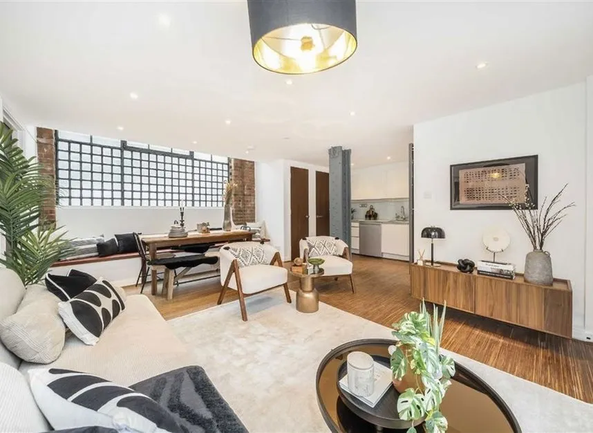 2 bed flat for sale — Boyd Street, Whitechapel, E1