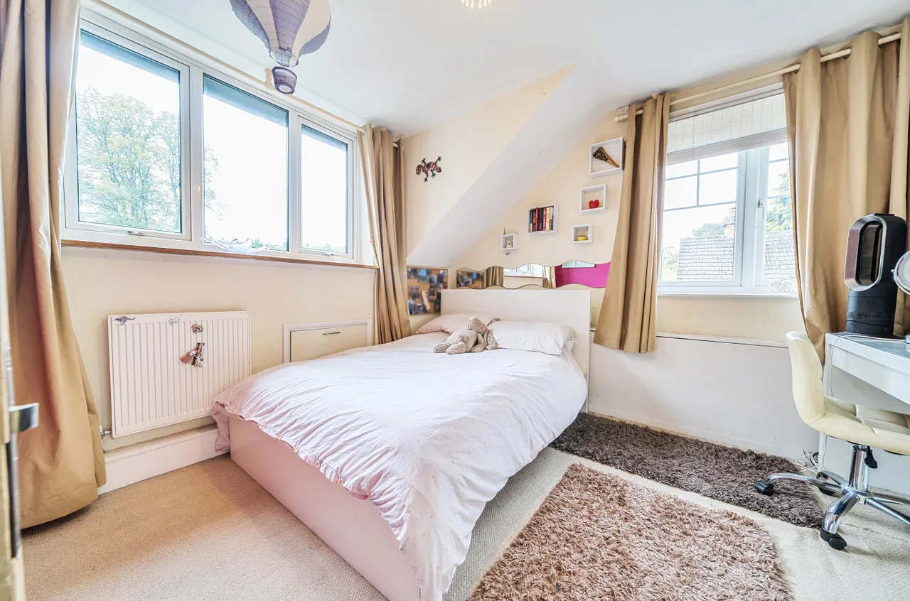 Waverley Drive, Camberley, Surrey, GU15 2DP, photo 18