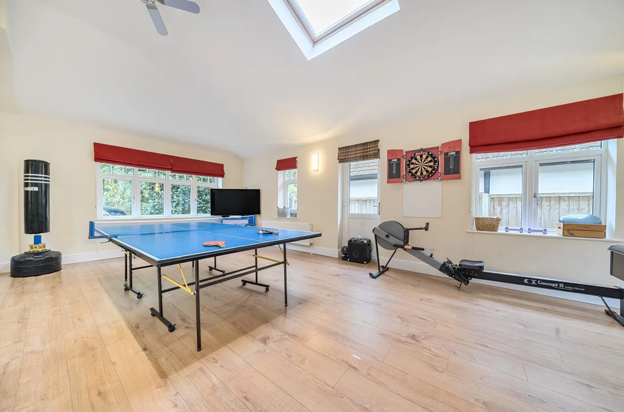 Waverley Drive, Camberley, Surrey, GU15 2DP, photo 20