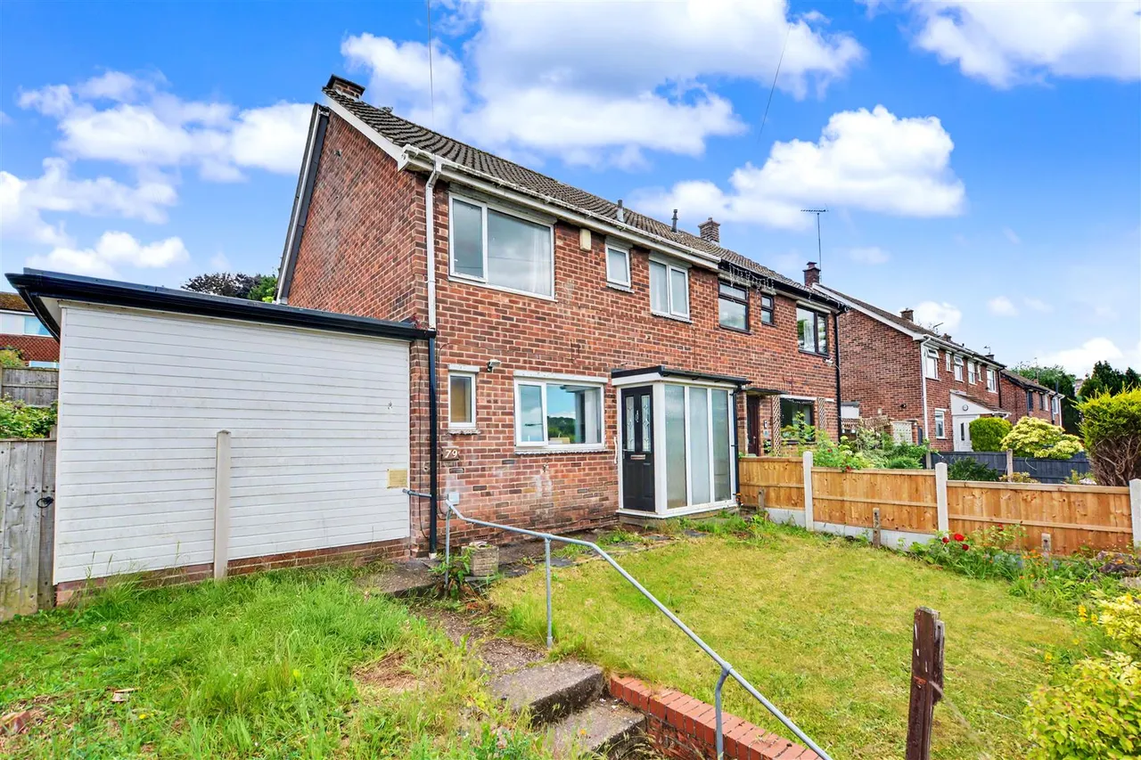 4 bed house for sale, Wollaton Avenue, Gedling, NG4