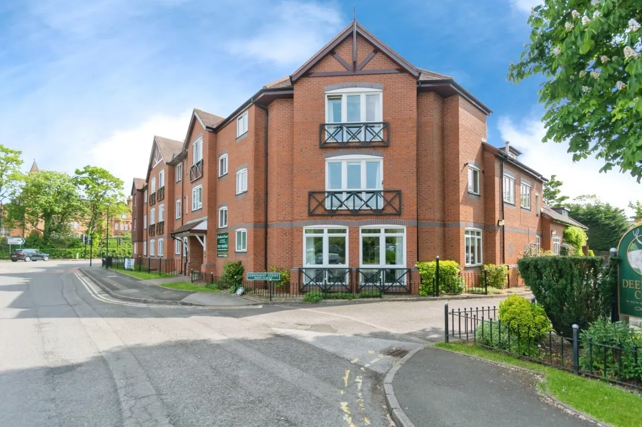 1 bed flat for sale, Deerhurst Court, Solihull, B91