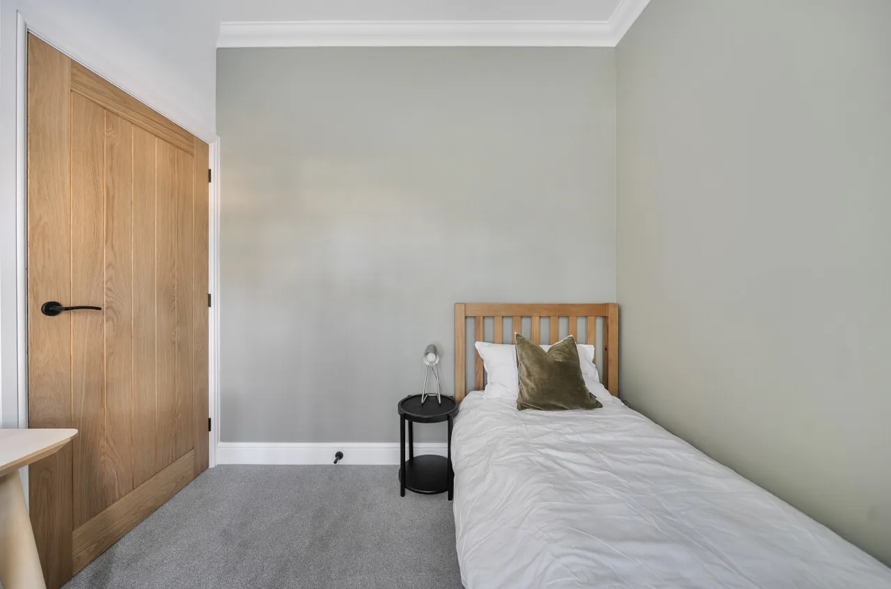 Hill Lane, Upper Shirley, SO15, photo 12