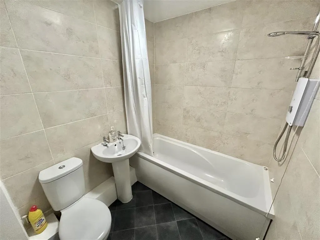 Dorchester Road, Kimberley, NG16, photo 10