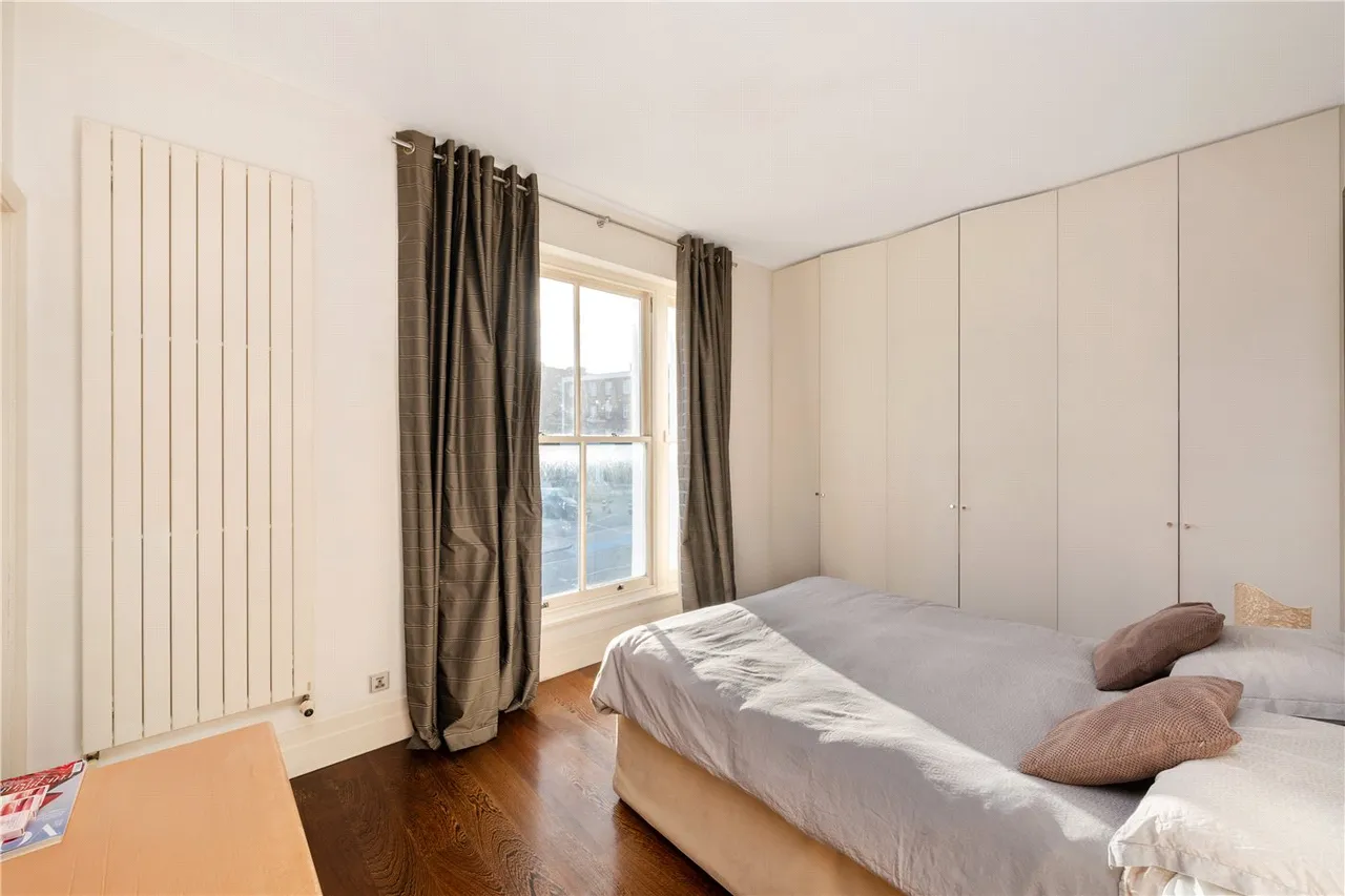 Haverstock Hill, London, NW3, photo 3