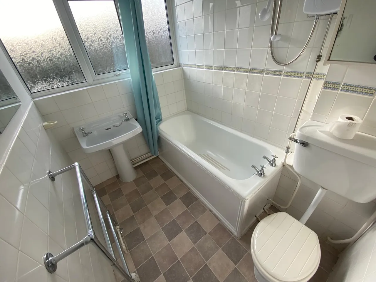 Ascot Drive, Great Sutton, CH66, photo 9