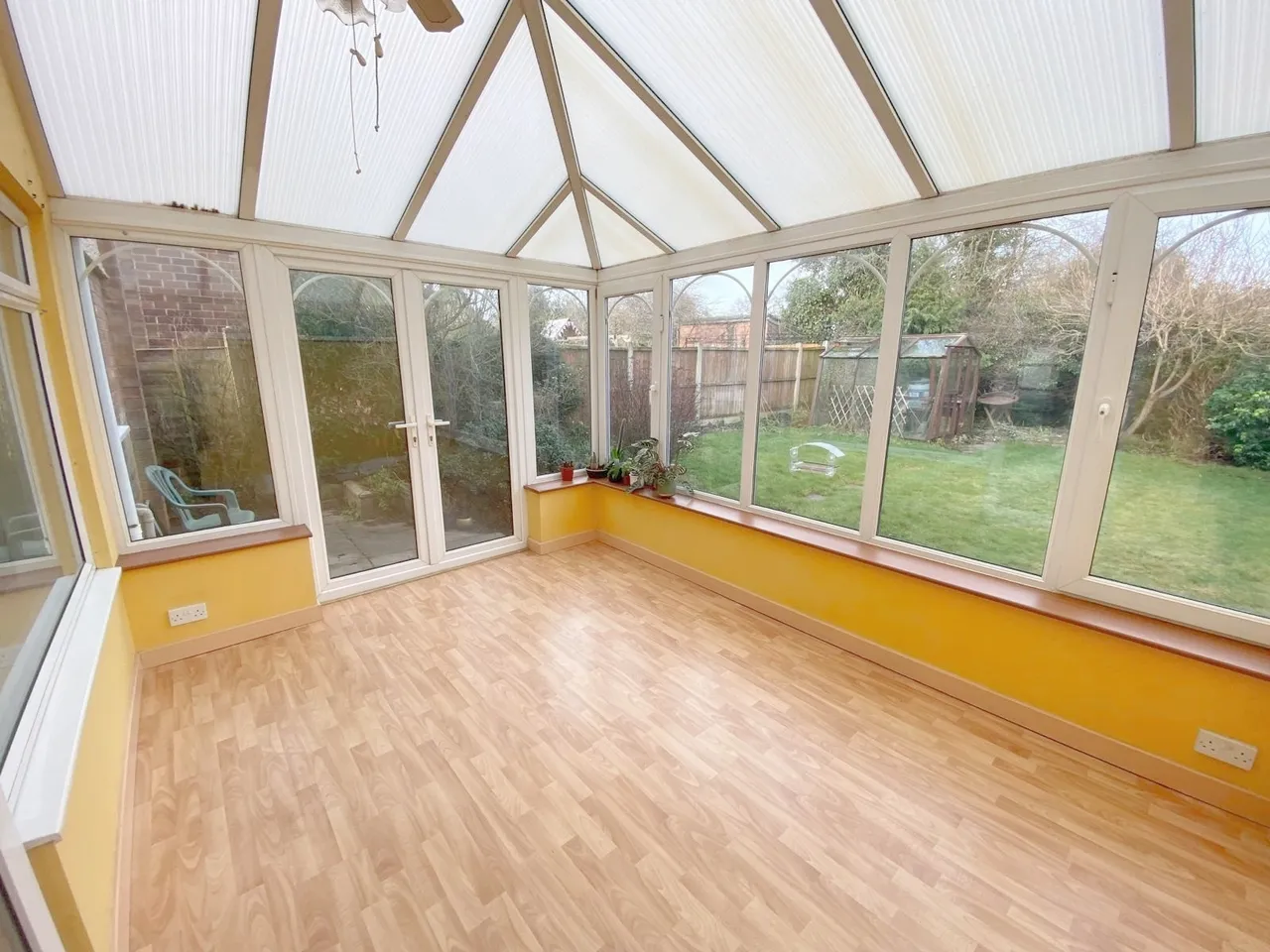 Ascot Drive, Great Sutton, CH66, photo 4
