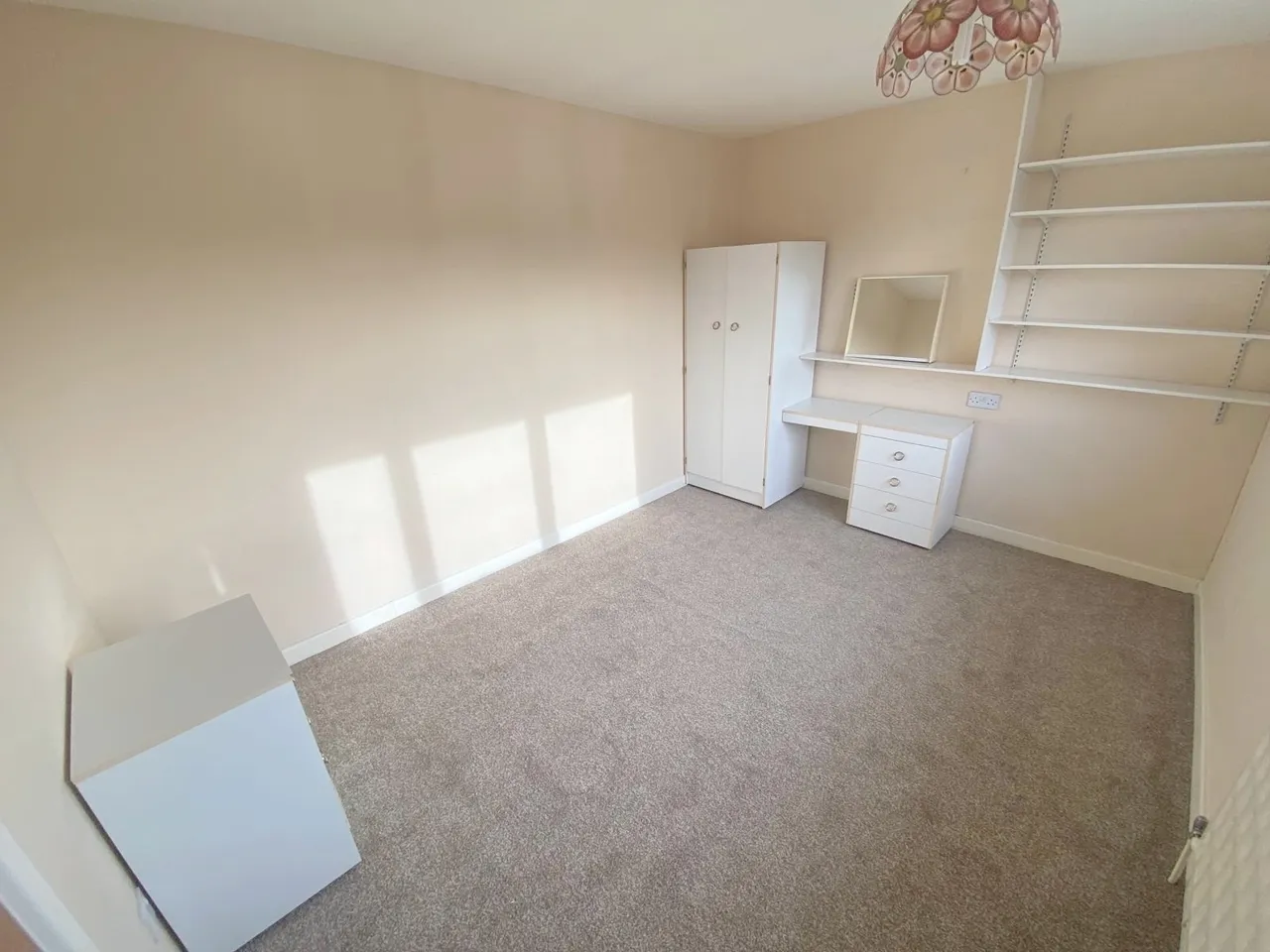 Ascot Drive, Great Sutton, CH66, photo 8