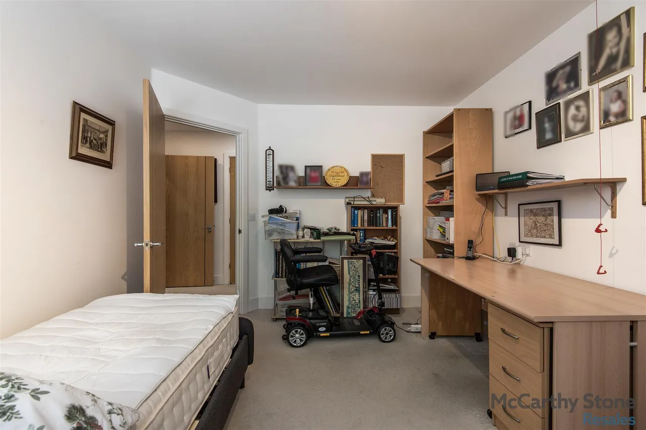 Old Park Road, Hitchin, SG5, photo 13