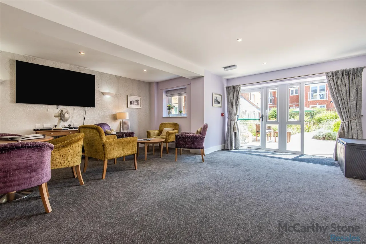 Old Park Road, Hitchin, SG5, photo 25