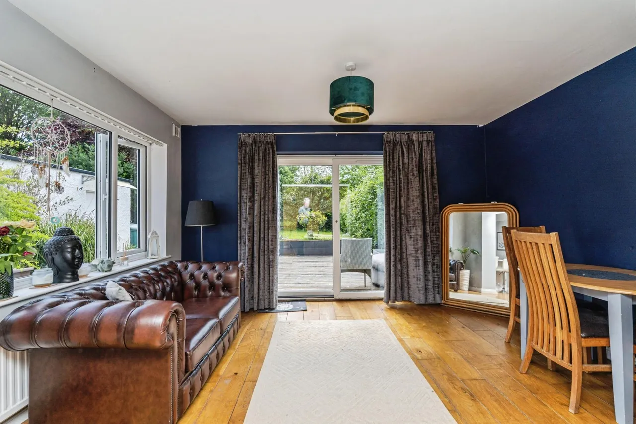 Turnoak Avenue, Woking, GU22, photo 8