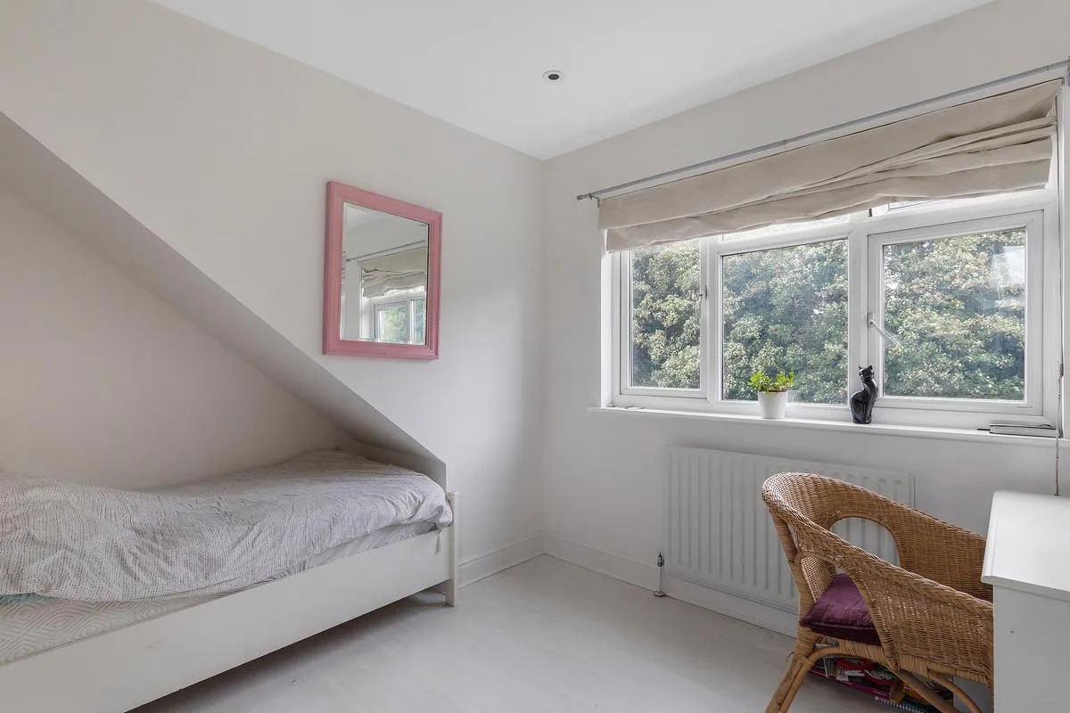 Birkdale Road, London, W5, photo 18