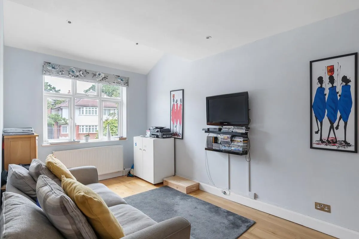 Birkdale Road, London, W5, photo 16