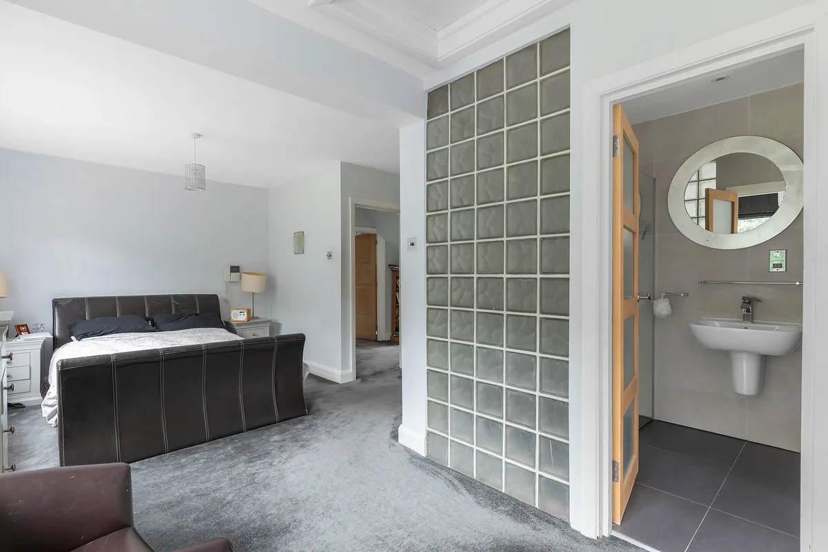 Birkdale Road, London, W5, photo 14