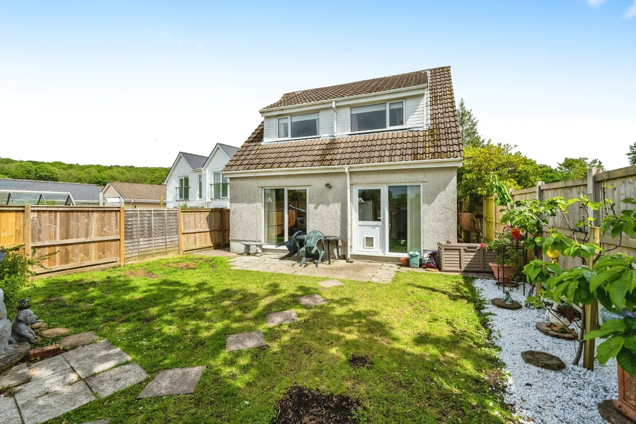 Kingrosia Park, Clydach, SA6, photo 15