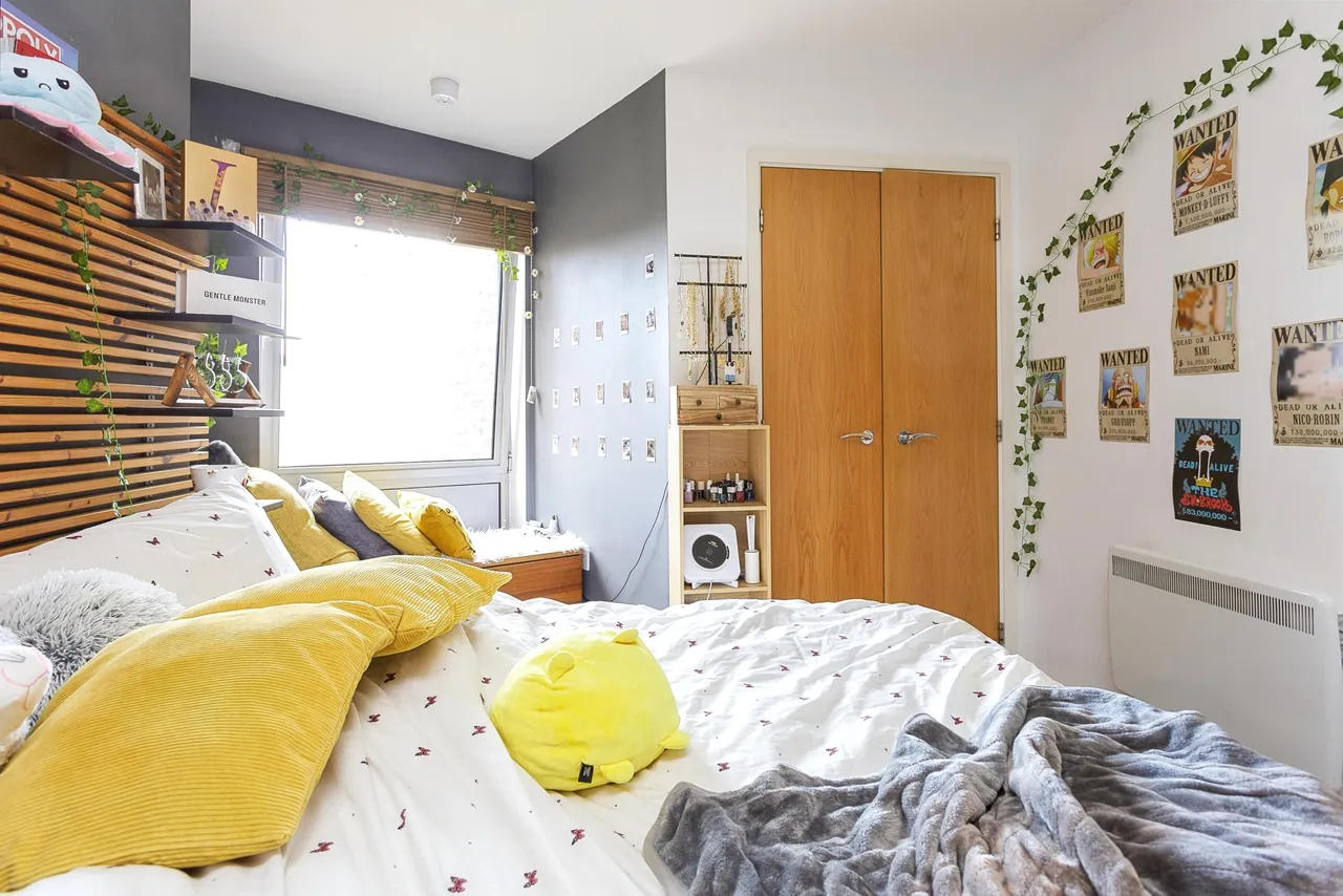 Hamburg House, Admiralty Quater, PO1, photo 6