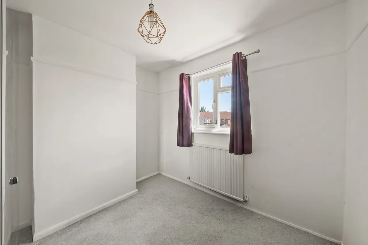 Girton Close, Northolt, UB5, photo 8
