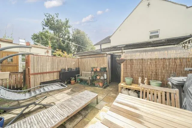 Corn Street, Witney, OX28, photo 17