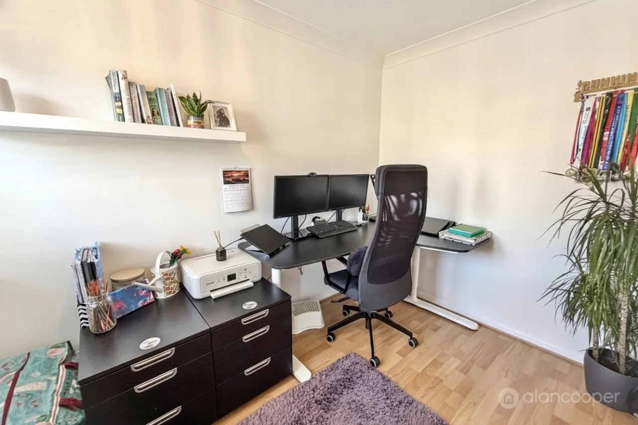 Burnham Rise, St Nicolas Park, CV11, photo 8