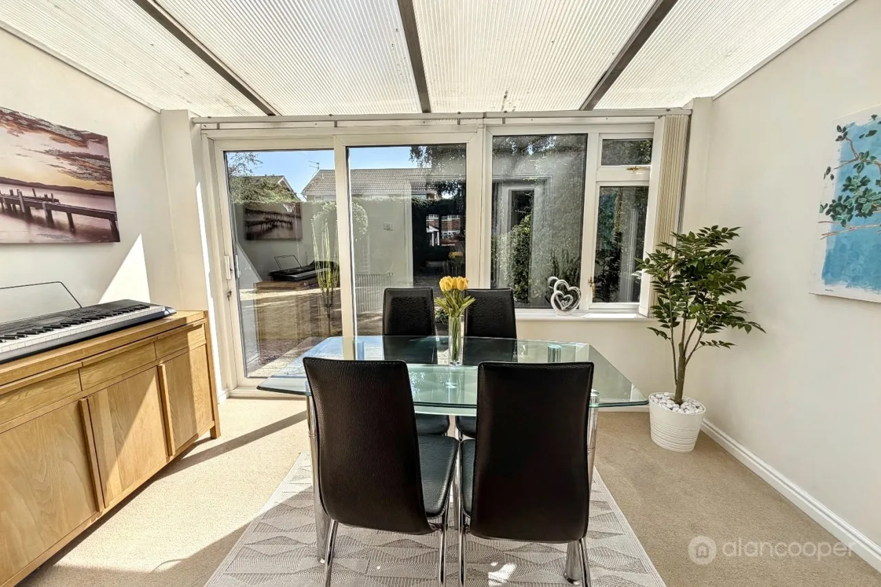 Burnham Rise, St Nicolas Park, CV11, photo 7