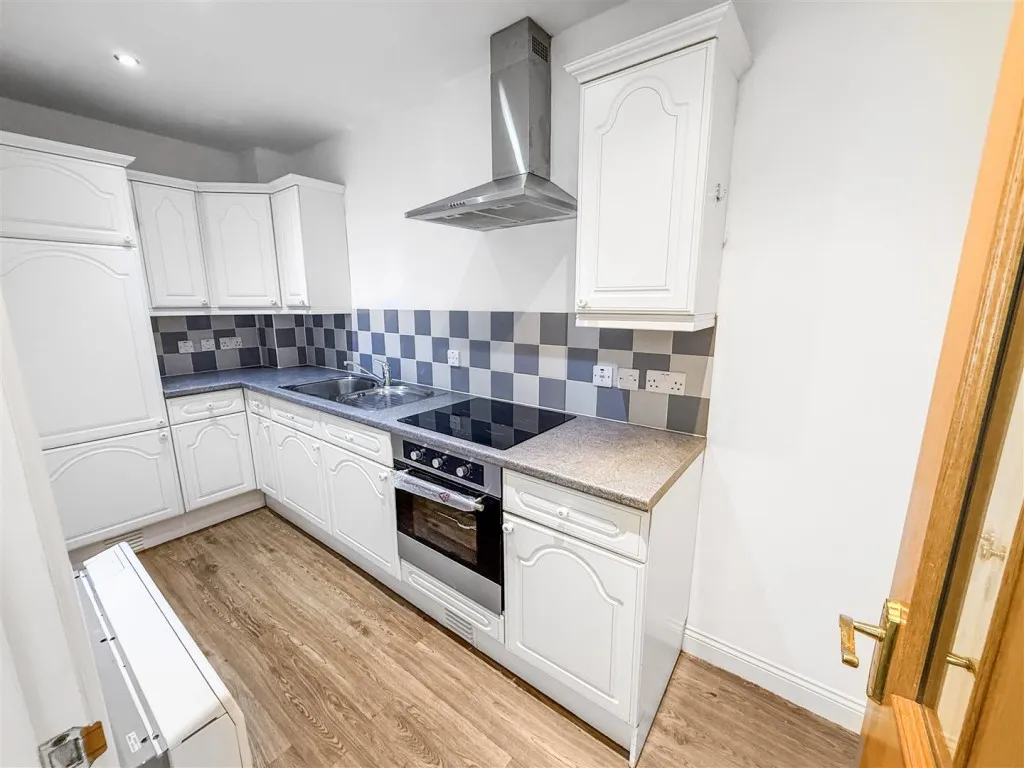 Horninglow Street, Burton-On-Trent, DE14, photo 7