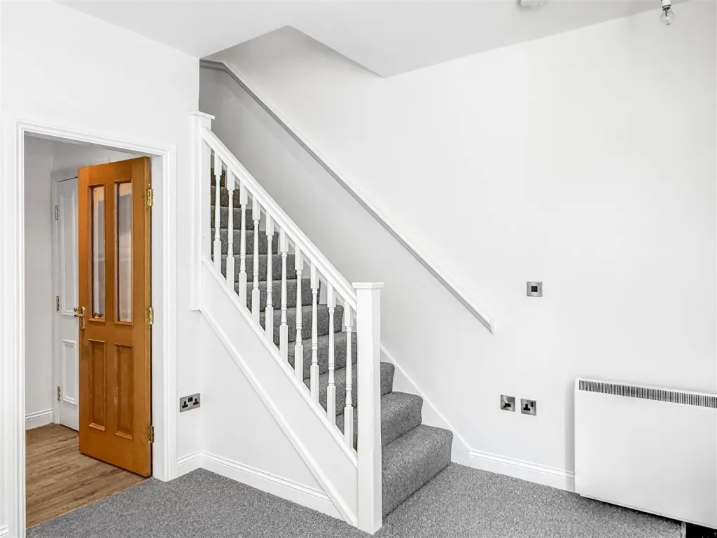 Horninglow Street, Burton-On-Trent, DE14, photo 10