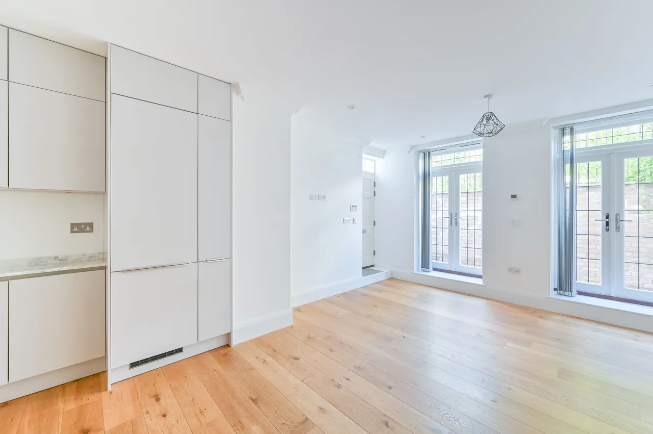 Apartment 3, Beltwood House, London, photo 7