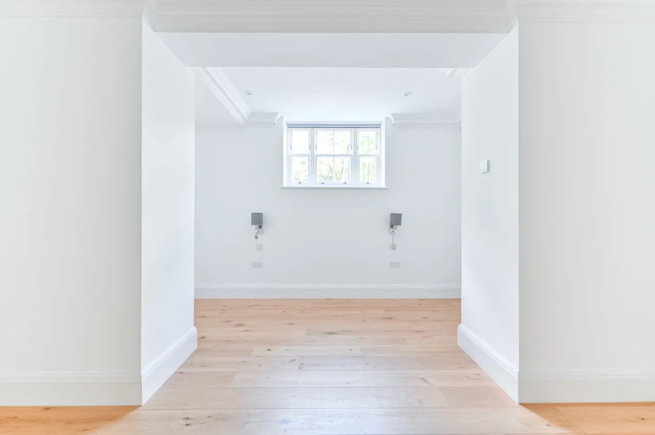 Apartment 3, Beltwood House, London, photo 11