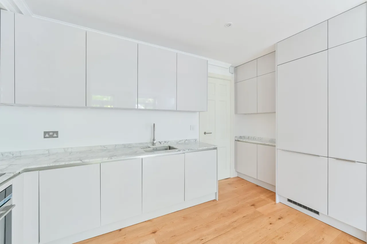 Apartment 3, Beltwood House, London, photo 9