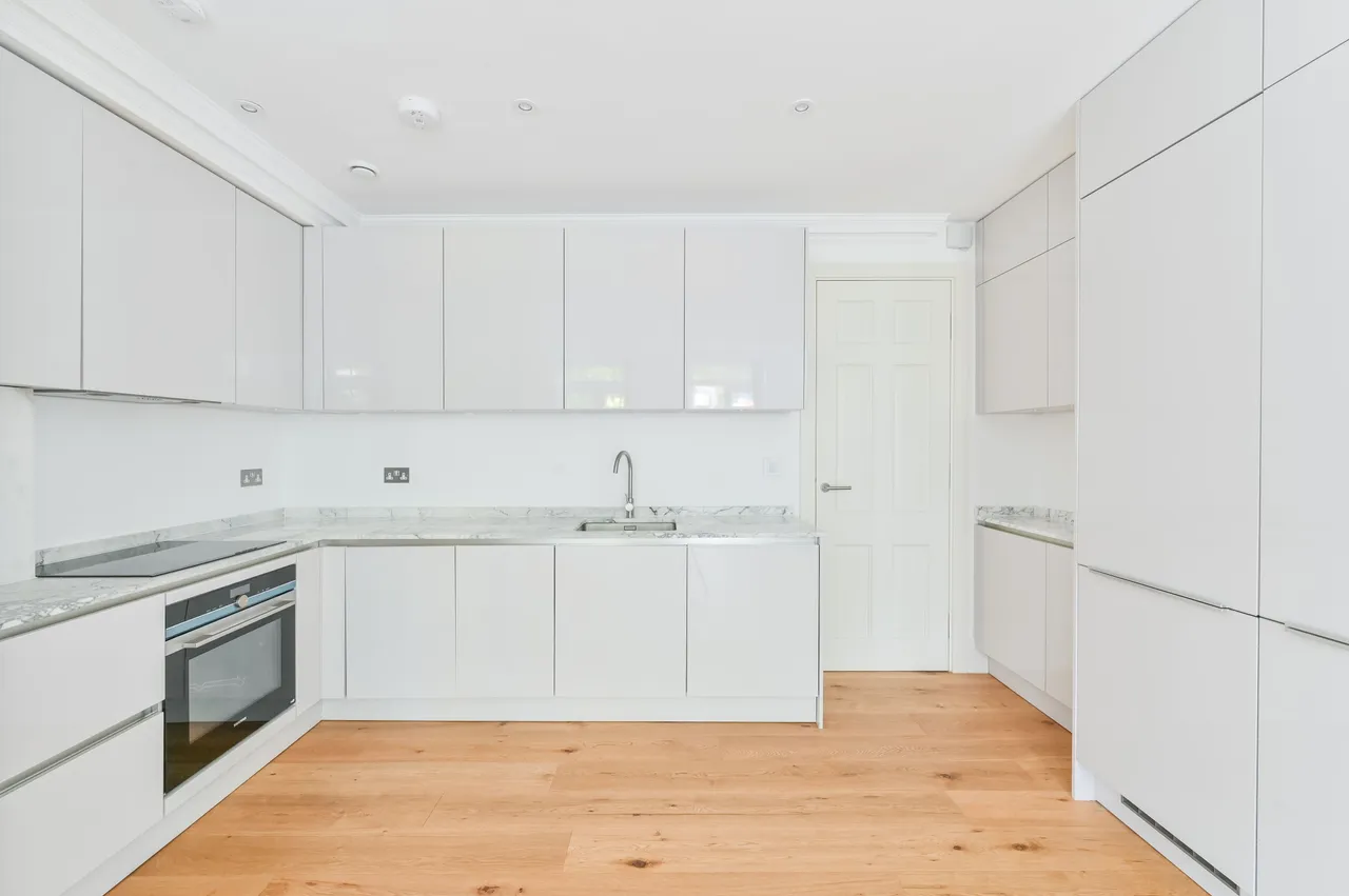 Apartment 3, Beltwood House, London, photo 3