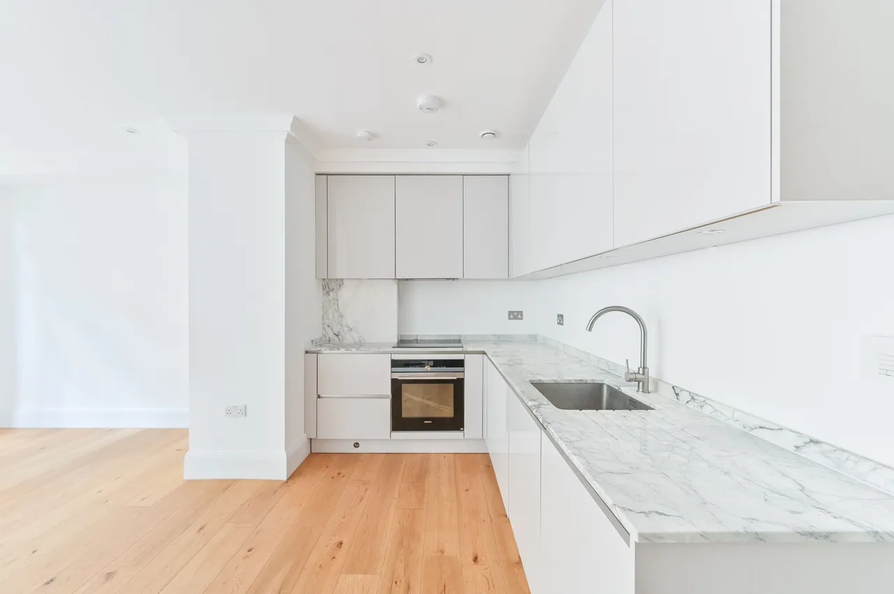 Apartment 3, Beltwood House, London, photo 12