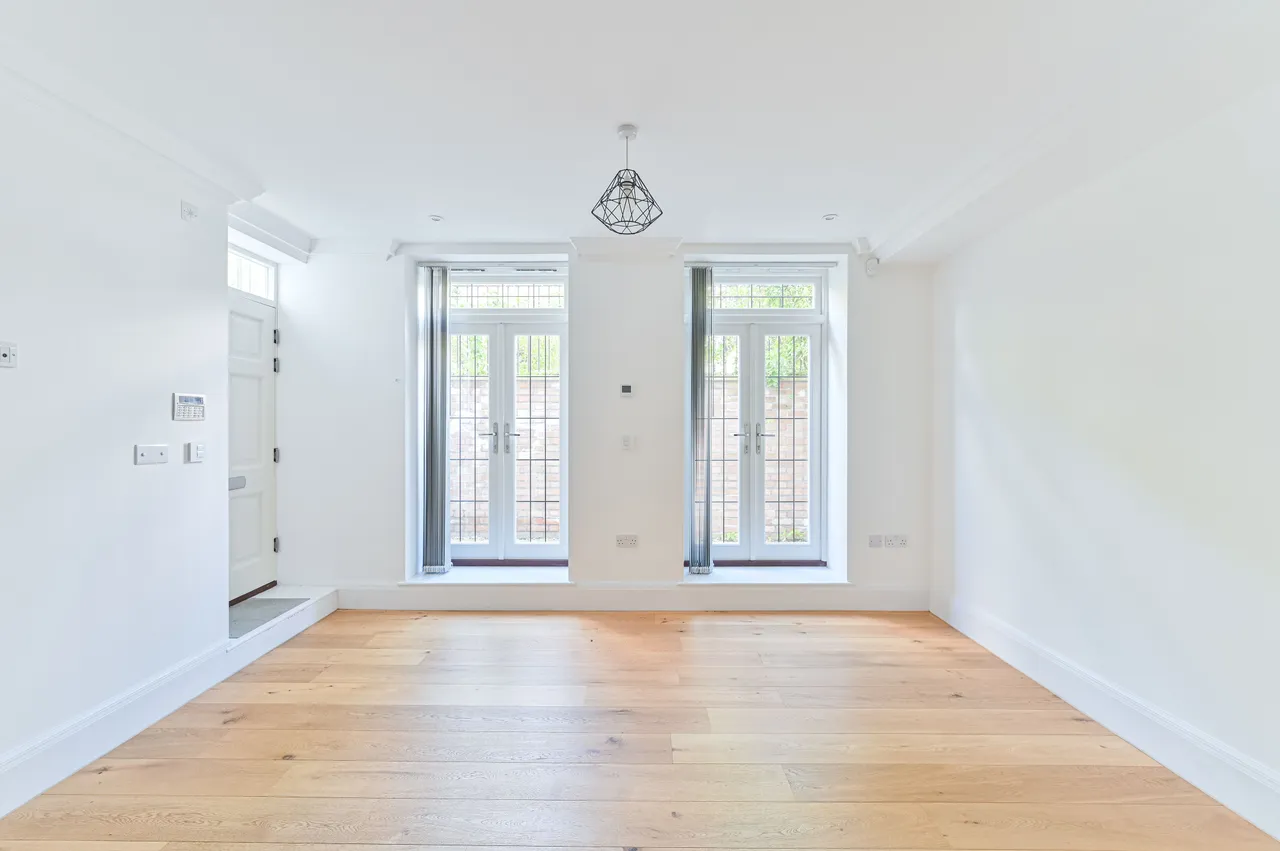 Apartment 3, Beltwood House, London, photo 2