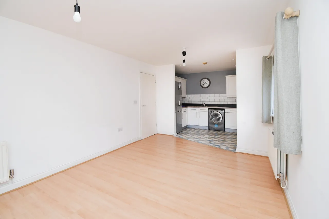 Little Cottage Place, London, SE10, photo 5