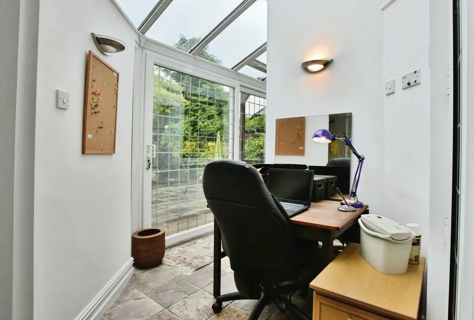 Westward Road, Wilmslow, SK9, photo 10