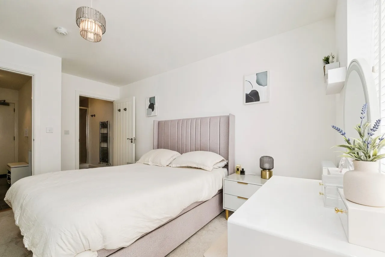 Windstar Drive, South Ockendon, Essex, RM15, photo 10
