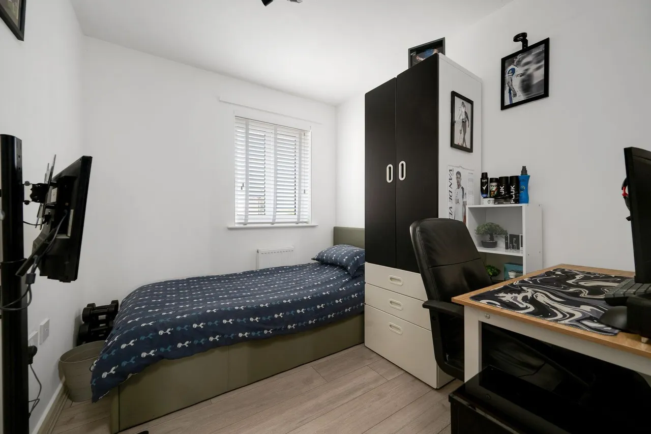 Dovecote Place, Empingham, LE15, photo 8