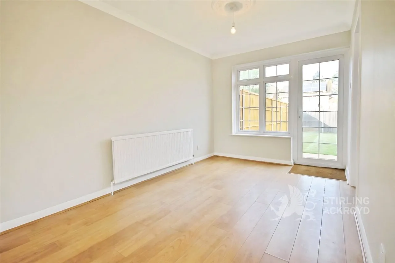 Hawley Road, Blackwater, GU17, photo 6