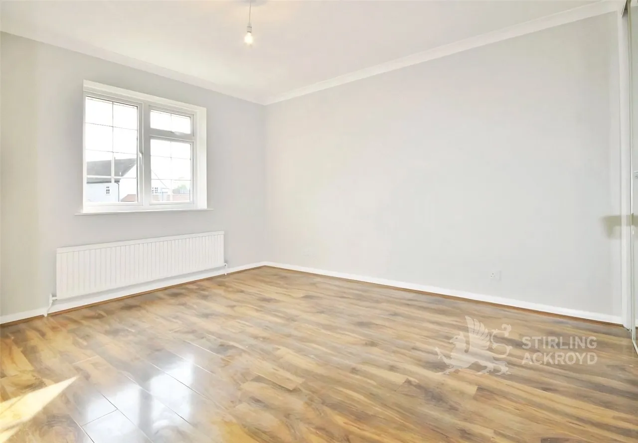 Hawley Road, Blackwater, GU17, photo 3
