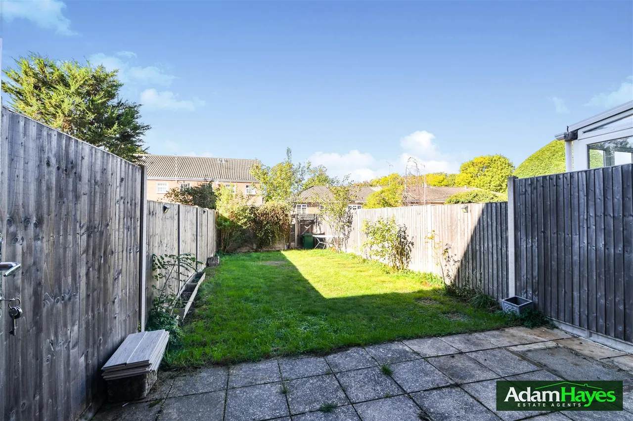 Holden Road, North Finchley, N12, photo 5
