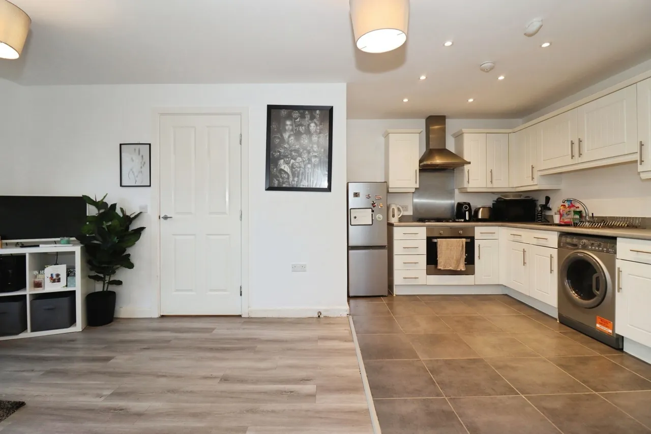 Oaktree Avenue, Pucklechurch, Bristol, BS16, photo 5