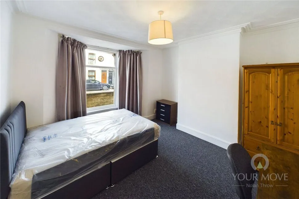 1 bed property to rent — Clare Street, Northampton, Northamptonshire, NN1
