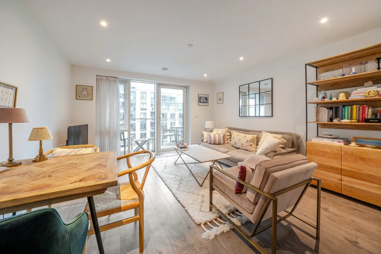Juniper Drive, Battersea, London, SW18, photo 3