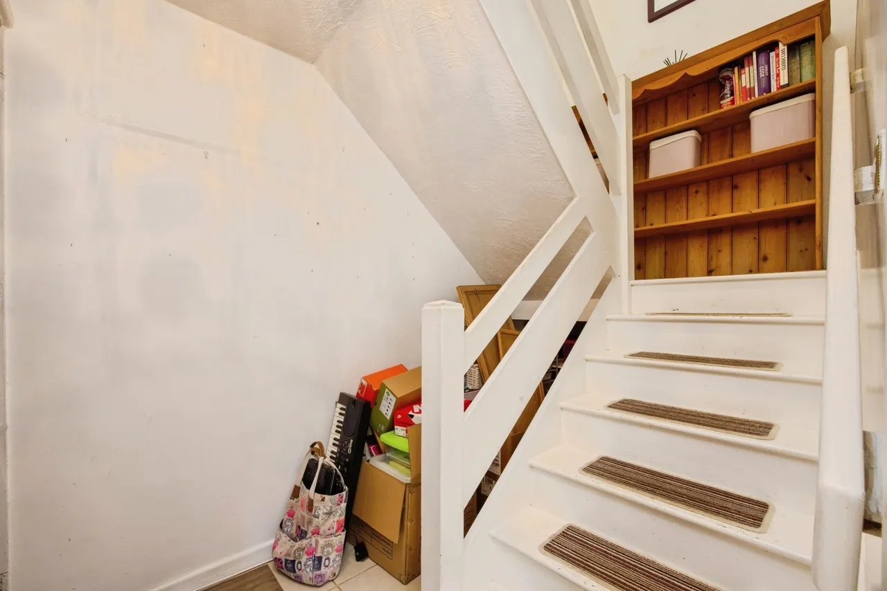 Barton Close, Bodmin, PL31, photo 9