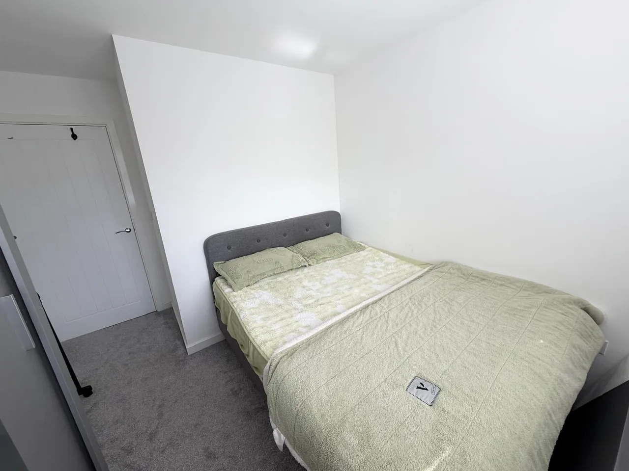 Oaklands Close, Keighley, BD20, photo 11