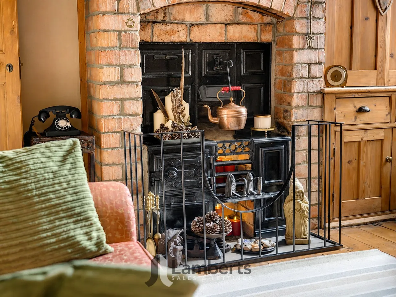 28 Birmingham Road, Studley, photo 11