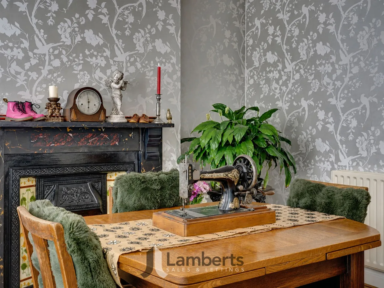 28 Birmingham Road, Studley, photo 9