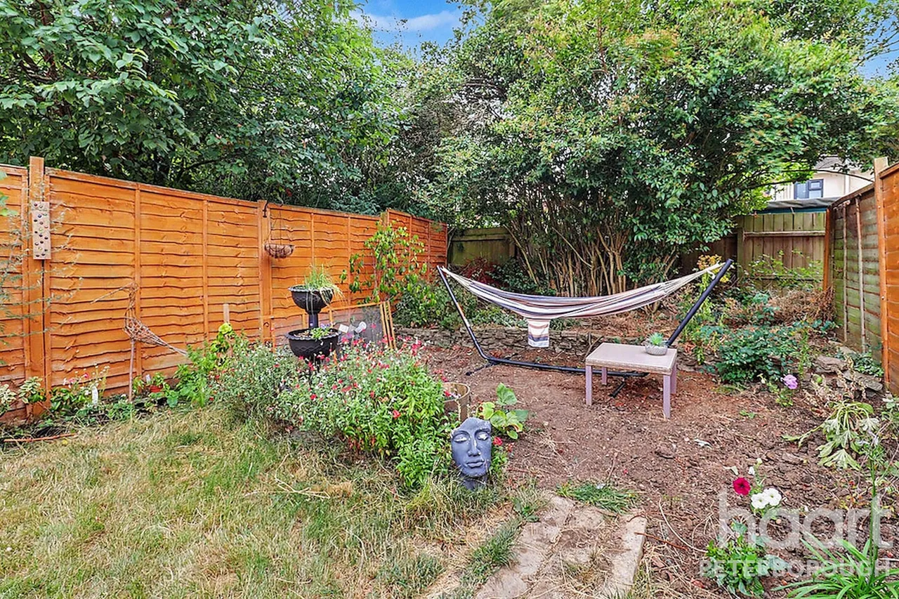 Cherrytree Grove, Peterborough, PE1, photo 13